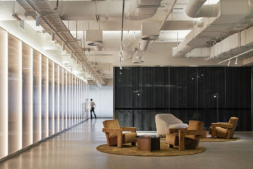 CBRE Sydney workplace by Bates Smart reimagines the office experience