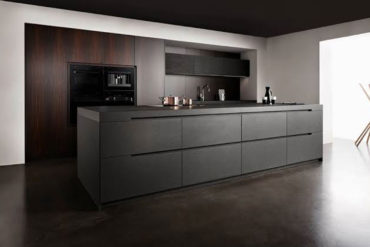 UNIQUE by Eggersmann. Nero Assoluto